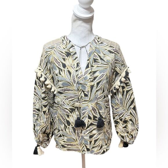 ALEXIS Seila Split-Neck Long-Sleeve Palm-Print Top - Picture 2 of 6
